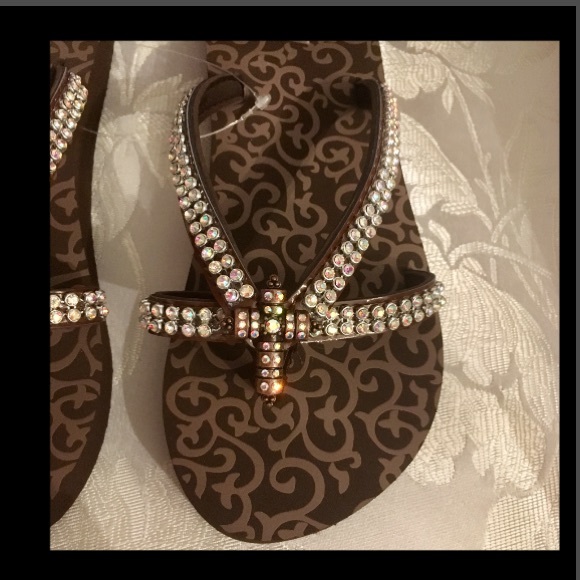 BLAZIN ROXX Hayley Rhinestone Cross Flip Flop - Picture 7 of 8